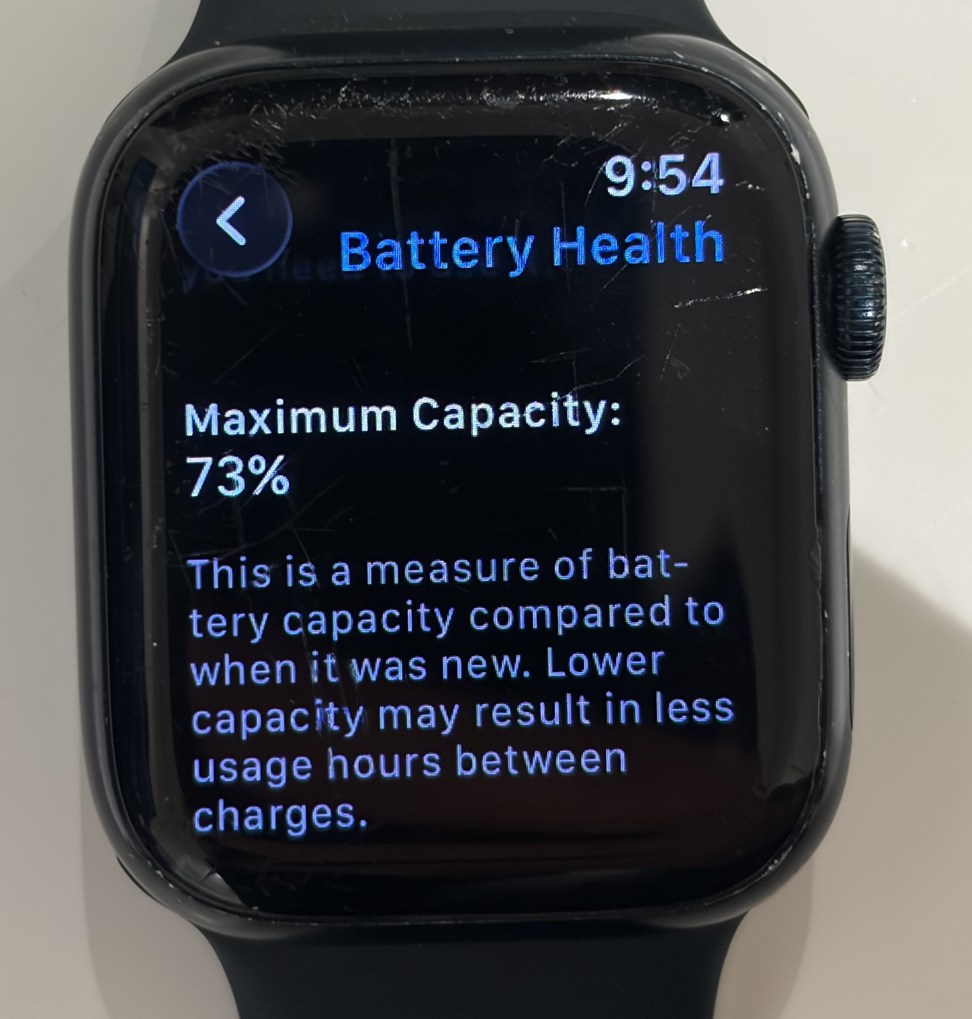 Apple Watch Series 7 showing 73% maximum battery capacity